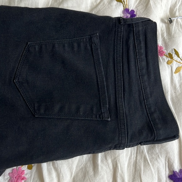 ✨2for20✨ Old navy mid rise straight leg/skinny jeans - Picture 7 of 8
